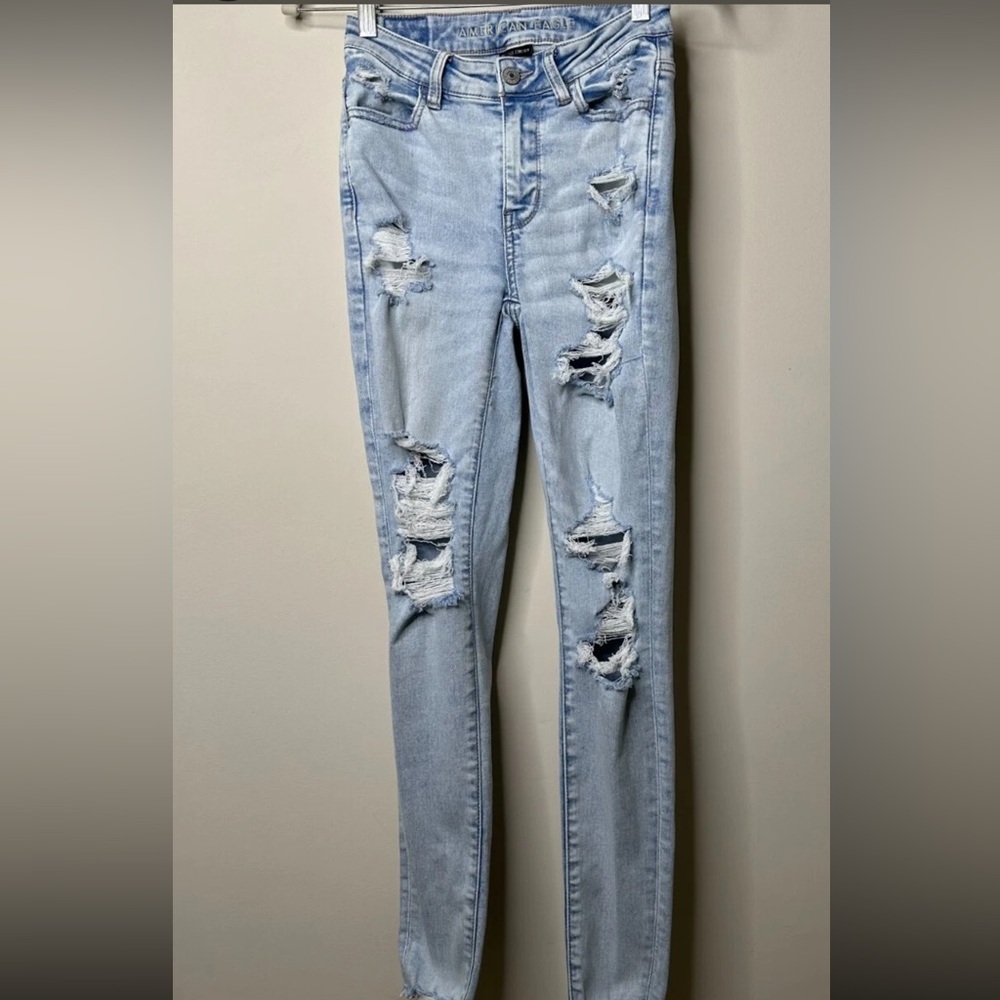 American Eagle Outfitters Light Blue Ripped Skinny Jeans